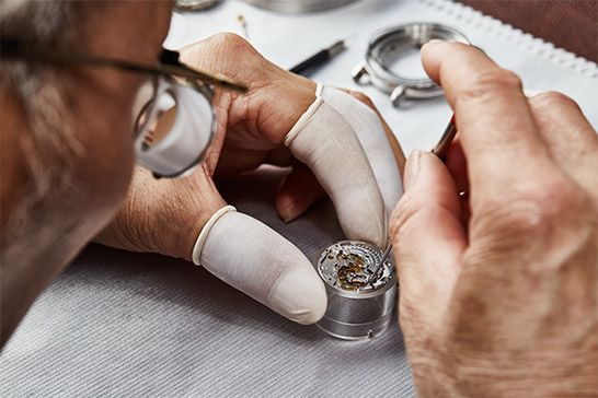 湖南江诗丹顿售后维修服务中心电话预约