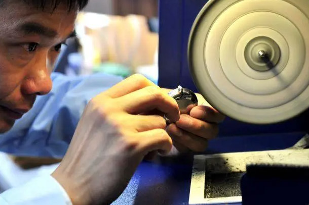 湖南江诗丹顿维修服务知识